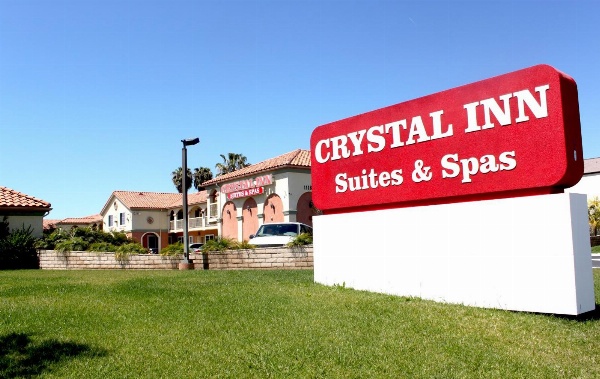 Crystal Inn Suites & Spas image 1