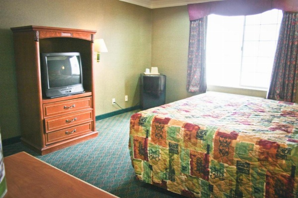 Crystal Inn Suites & Spas image 28